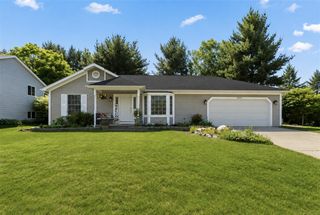 2657 Leffingwell Avenue, Grand Rapids, MI 49525