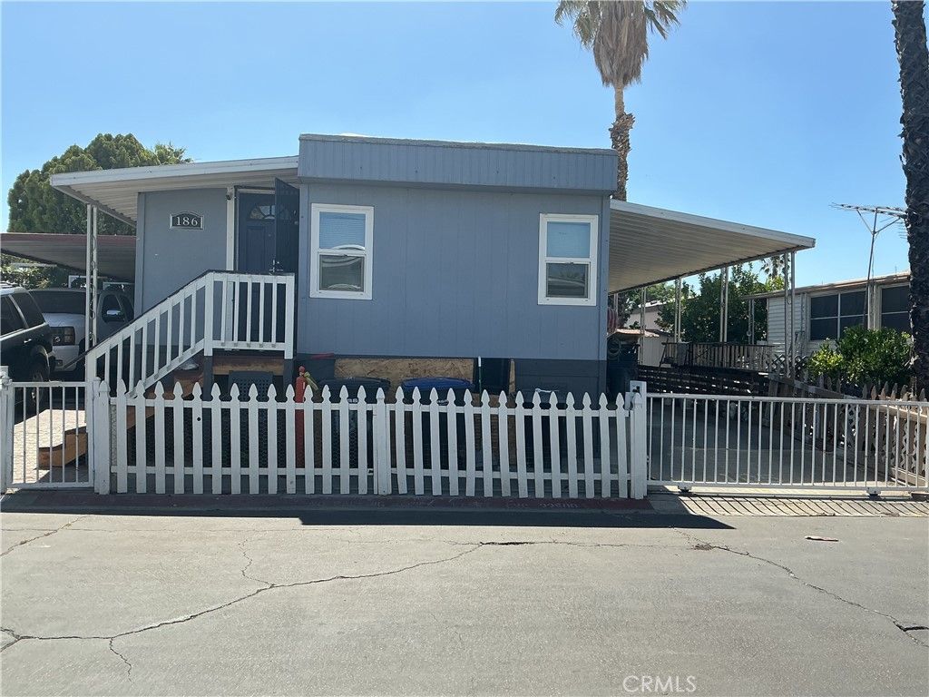 1097 N State 186, Hemet, CA 92543