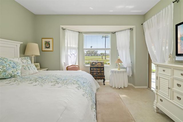 5300 MAHOGANY RUN AVENUE, Sarasota, FL 34241