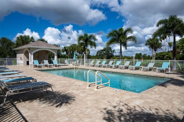 5300 MAHOGANY RUN AVENUE, Sarasota, FL 34241