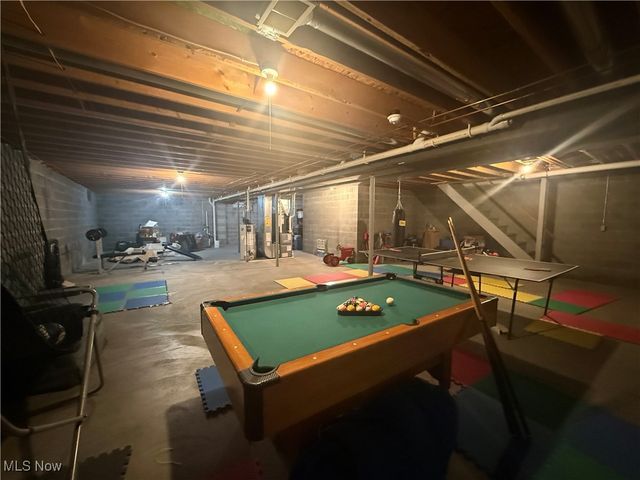 416 State Road, Warren, OH 44483