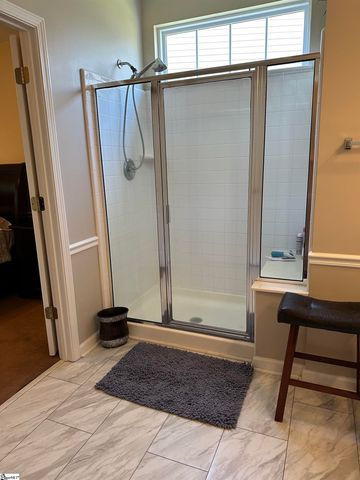 112 Saint James Place Drive, Greer, SC 29650