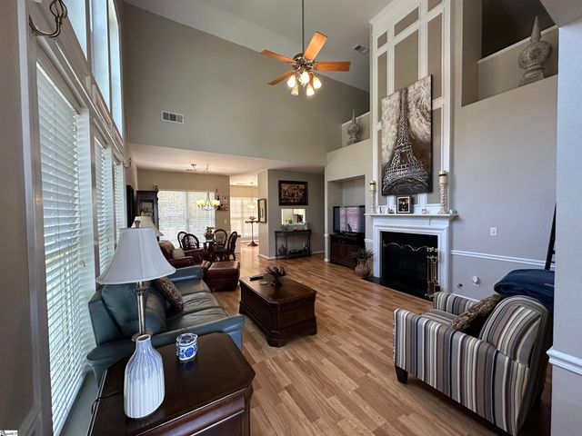 112 Saint James Place Drive, Greer, SC 29650