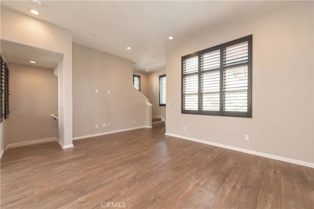 81 Strawberry, Irvine, CA 92620