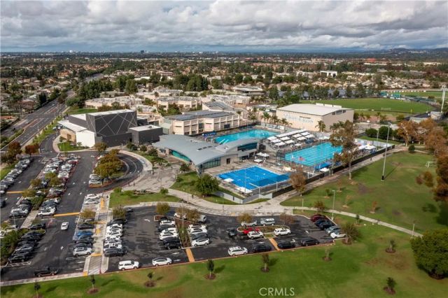 81 Strawberry, Irvine, CA 92620