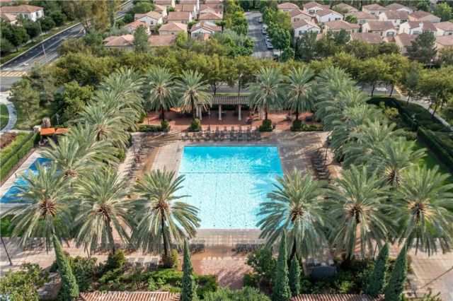 81 Strawberry, Irvine, CA 92620