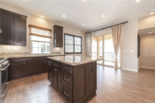 81 Strawberry, Irvine, CA 92620