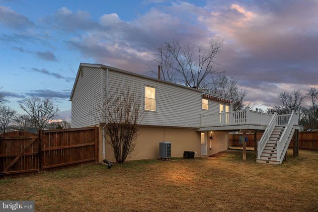 5710 SAILSTONE LN, Woodbridge, VA 22193