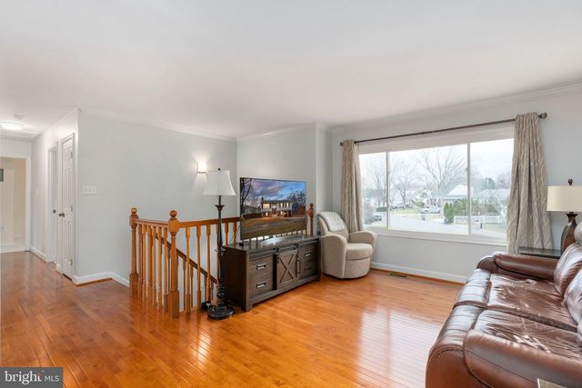 5710 SAILSTONE LN, Woodbridge, VA 22193