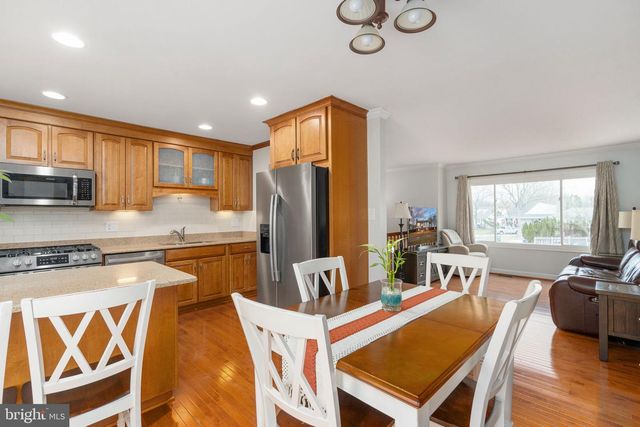 5710 SAILSTONE LN, Woodbridge, VA 22193