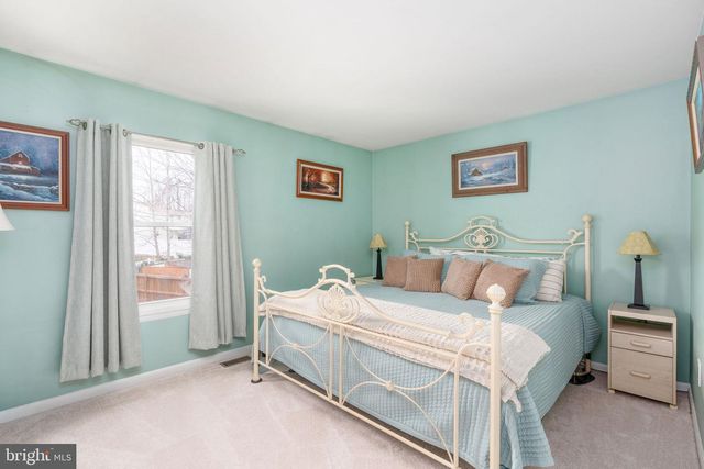 5710 SAILSTONE LN, Woodbridge, VA 22193