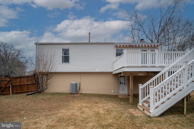 5710 SAILSTONE LN, Woodbridge, VA 22193