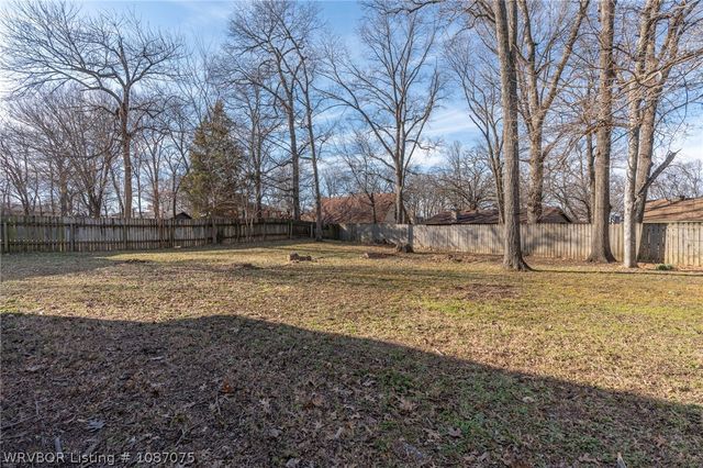 3301 Londonderry Road, Fort Smith, AR 72908