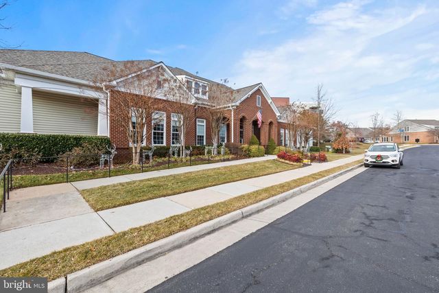 8909 YELLOW DAISY PL, Lorton, VA 22079