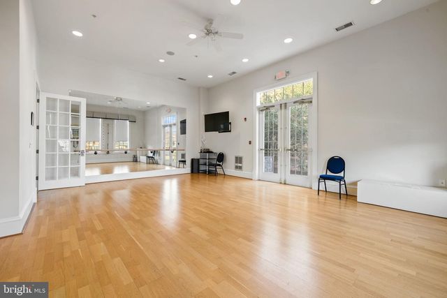 8909 YELLOW DAISY PL, Lorton, VA 22079