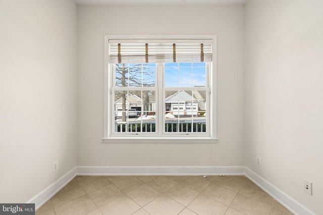 8909 YELLOW DAISY PL, Lorton, VA 22079