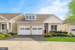 8909 YELLOW DAISY PL, Lorton, VA 22079