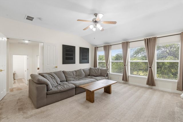 2520 Kodiak Circle, Euless, TX 76039