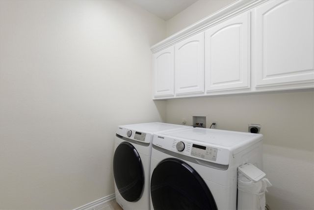 2520 Kodiak Circle, Euless, TX 76039