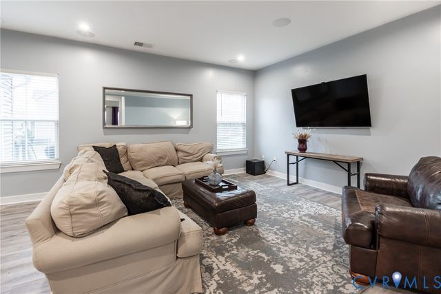 8512 Centerline Dr, Chesterfield, VA 23832