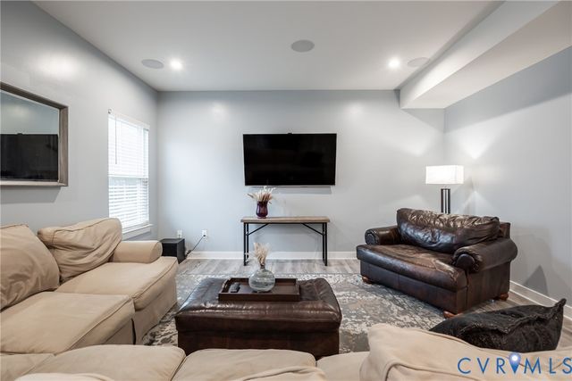 8512 Centerline Dr, Chesterfield, VA 23832