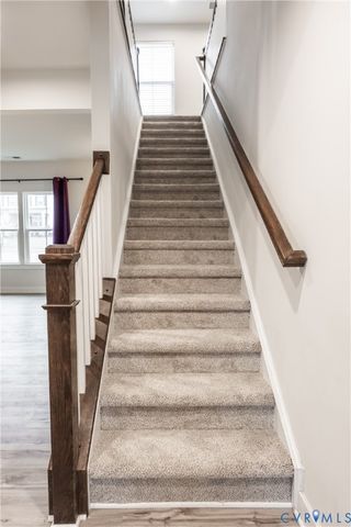 8512 Centerline Dr, Chesterfield, VA 23832