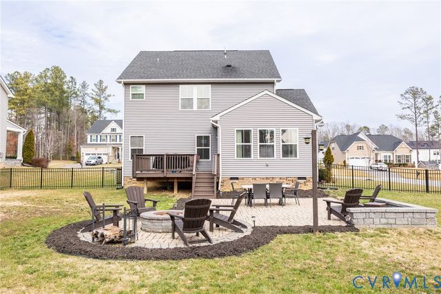 8512 Centerline Dr, Chesterfield, VA 23832