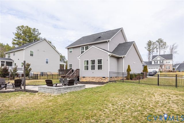 8512 Centerline Dr, Chesterfield, VA 23832