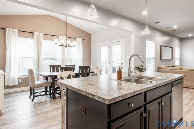 8512 Centerline Dr, Chesterfield, VA 23832