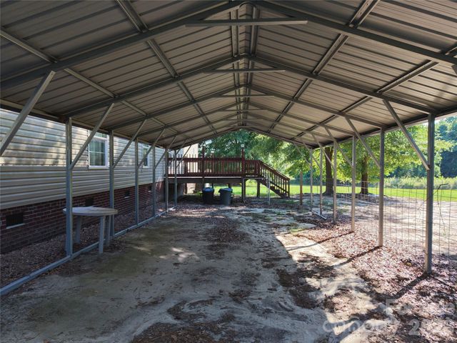 6036 HWY 742 Highway S, Wadesboro, NC 28170