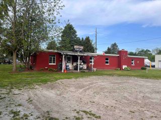 971 Craig Hill Road, Mount Pleasant, MI 48858