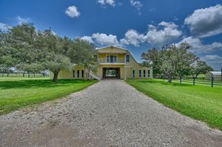 3235 E 1-10 Frontage Road, Schulenburg, TX 78956