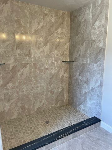 60 Saundersdale Road, Charlton, MA 01507