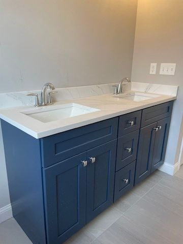 60 Saundersdale Road, Charlton, MA 01507