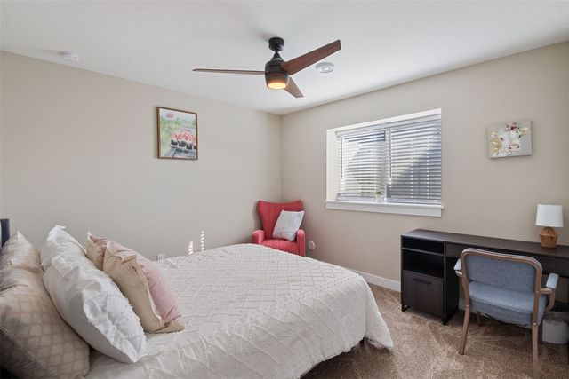 355 Linden St., Alburnett, IA 52202