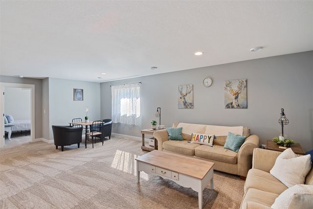 355 Linden St., Alburnett, IA 52202