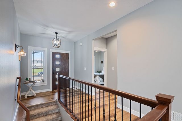 355 Linden St., Alburnett, IA 52202