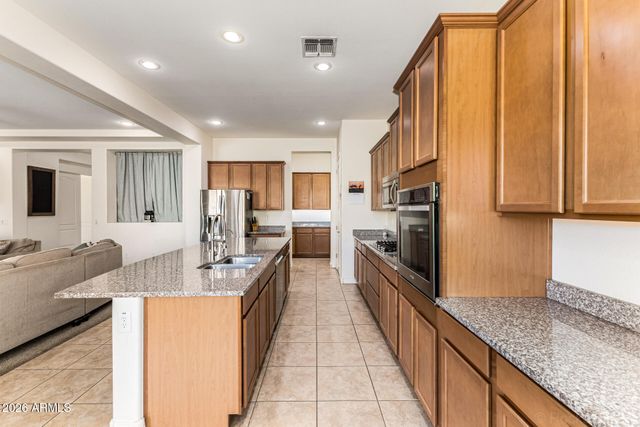 7408 E PAMPA Avenue, Mesa, AZ 85212