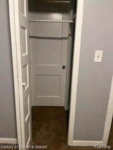 194 Richter Street, River Rouge, MI 48218