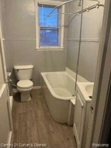 194 Richter Street, River Rouge, MI 48218