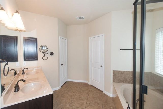 1902 Laminar Creek RD, Cedar Park, TX 78613