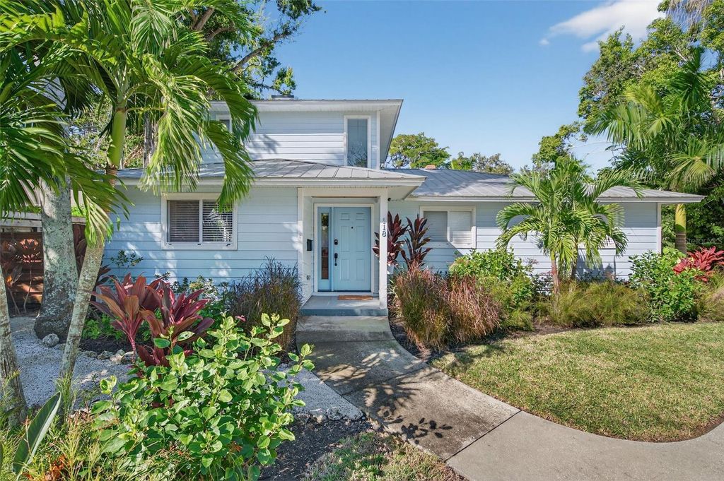 118 27TH STREET W, Bradenton, FL 34205