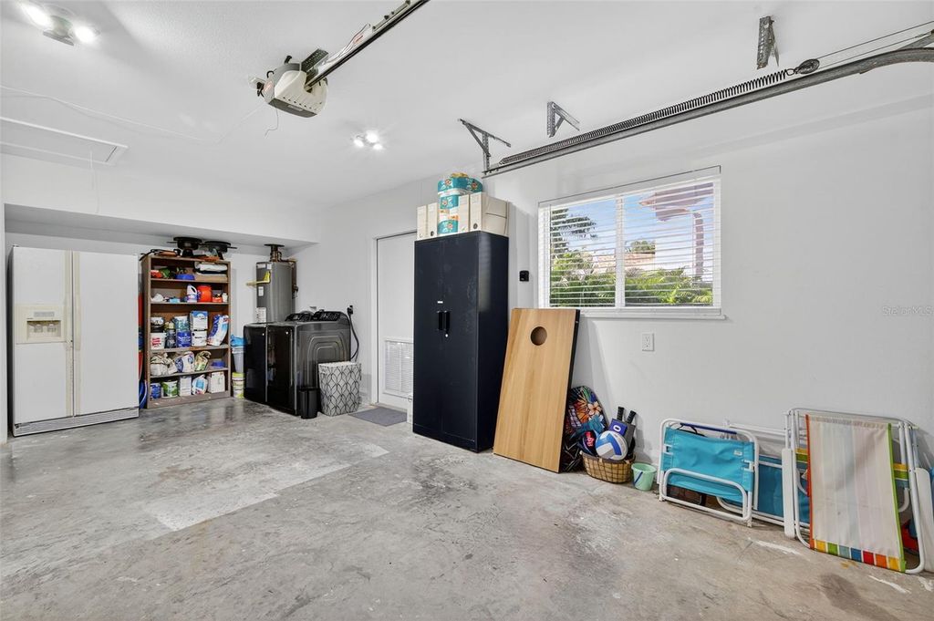 Image 60 of property listing at 118 27TH STREET W, Bradenton, FL 34205