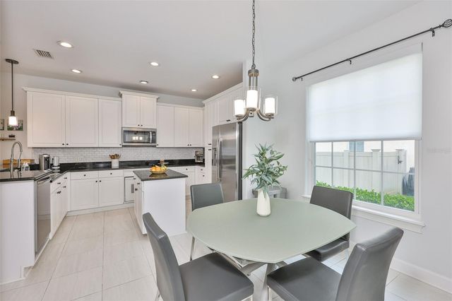 3925 W VASCONIA STREET, Tampa, FL 33629