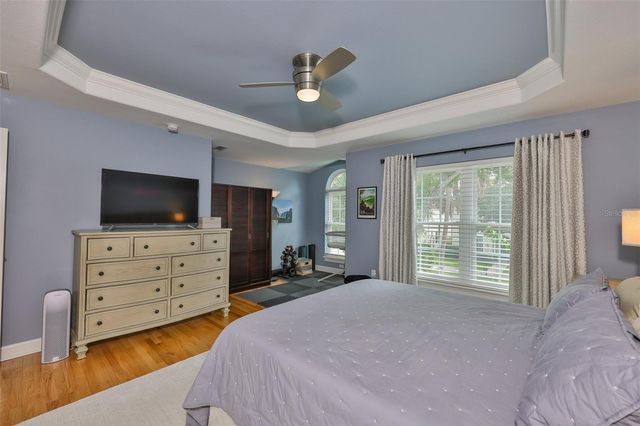 3925 W VASCONIA STREET, Tampa, FL 33629