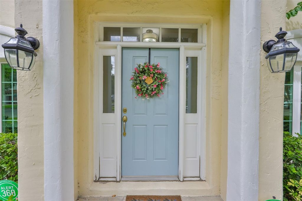 Image 2 of property listing at 3925 W VASCONIA STREET, Tampa, FL 33629