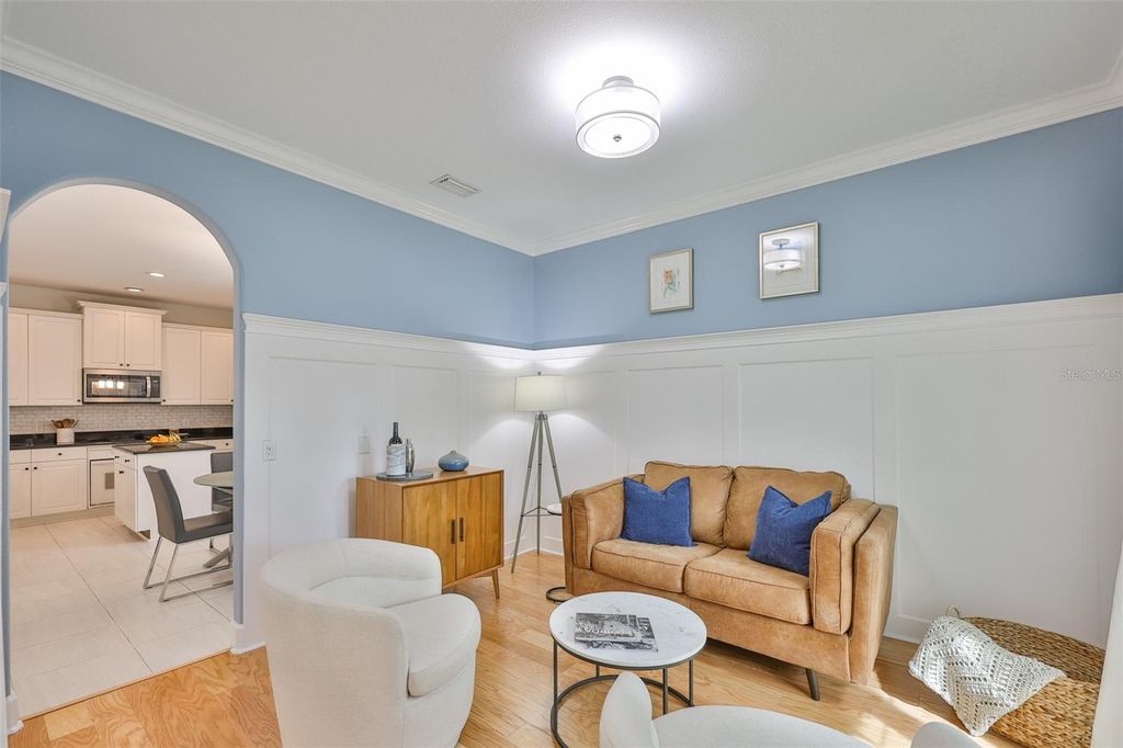 Image 3 of property listing at 3925 W VASCONIA STREET, Tampa, FL 33629