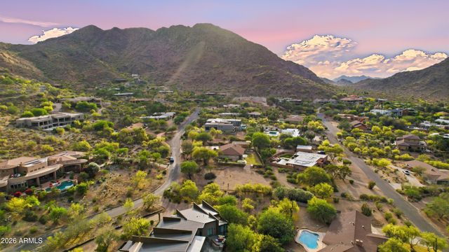 4630 E Charles Drive, Paradise Valley, AZ 85253