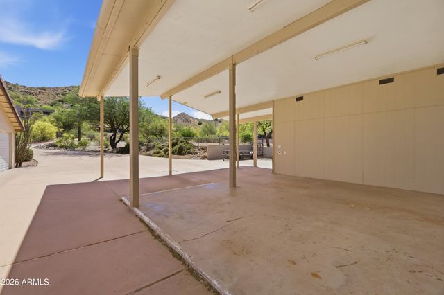 4630 E Charles Drive, Paradise Valley, AZ 85253