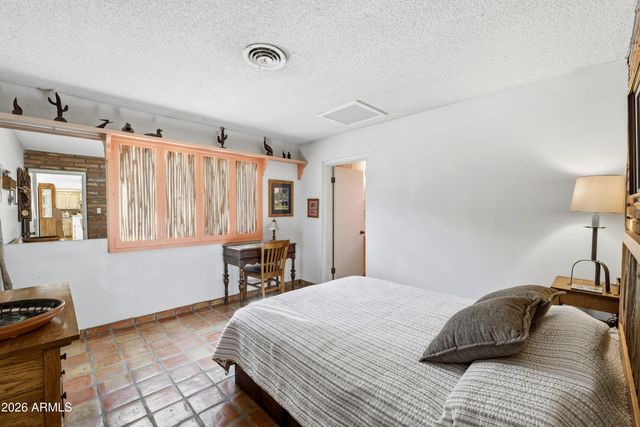 4630 E Charles Drive, Paradise Valley, AZ 85253